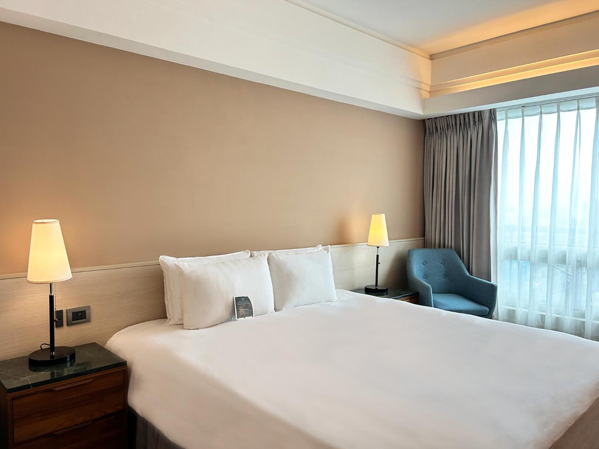 Azure Hotel Kota Hualien Bagian luar foto